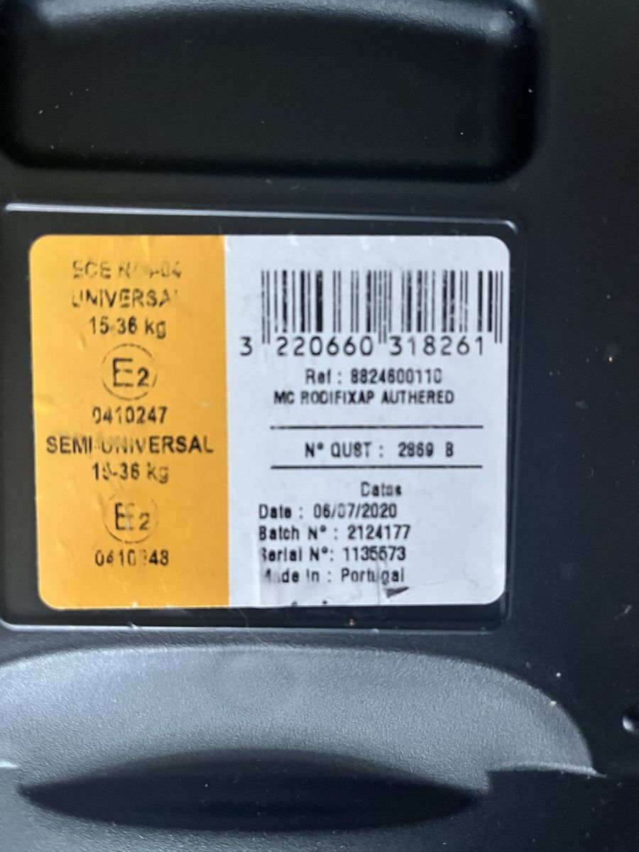 Maxi-Cosi Seggiolini per auto: Maxi-Cosi Rodifix Kindersitz 15-36kg – Usato da Zollikon venduto da Djemba37 2