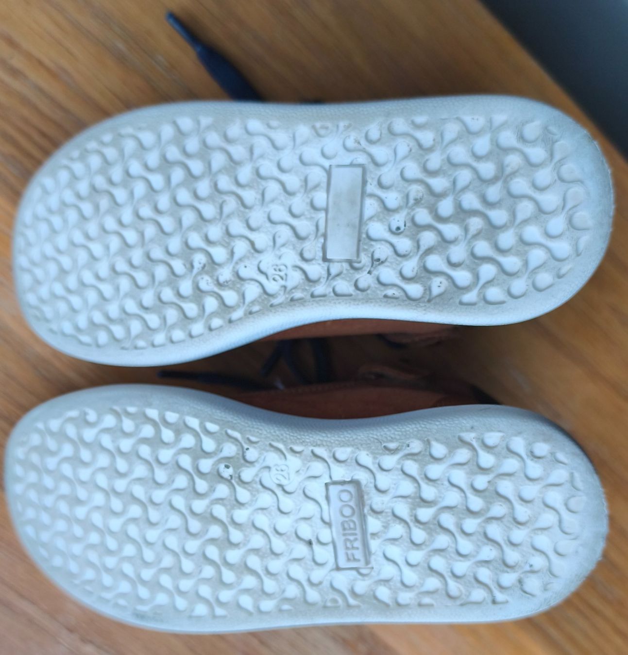 H&M Scarpe per ragazzi: Kinder Schuhe Mickey Mouse – Usato da Steinhausen venduto da parashkevoff 4