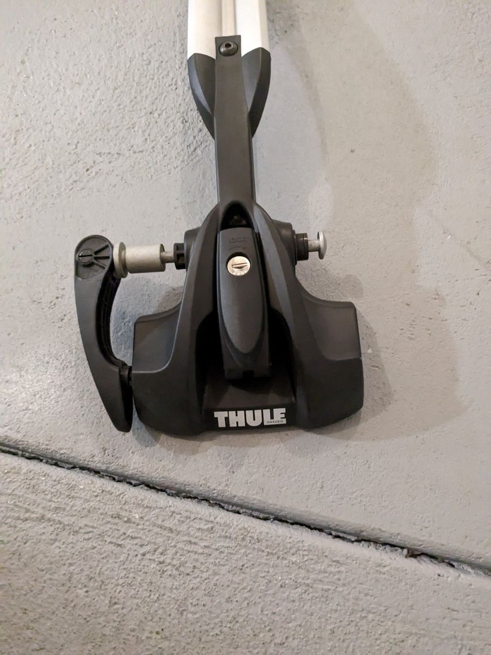 Thule Portapacchi: Thule Velodachträger für Gabel – Usato da Termen venduto da ekr_hmf7 1