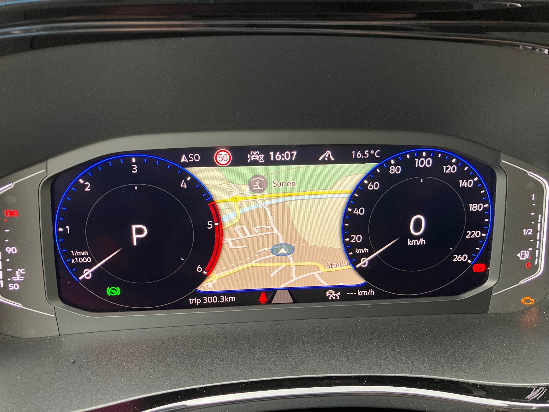 VW Automobili: VW Multivan T6.1 2.0 BiTDI 4-Motion "Generation Six" – Usato da Rothenhausen venduto da R1200gs 7
