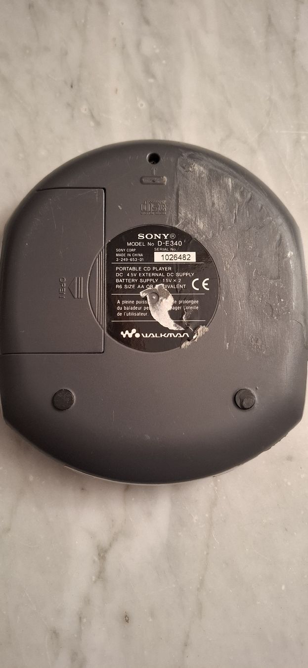 Sony Lettore multimediale portatile: Sony Walkman CD Player ESP Max D-E340  – Usato da Wichtrach venduto da Sunneblueme7 1