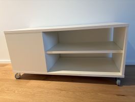 IKEA TV-Möbel mit Rollen