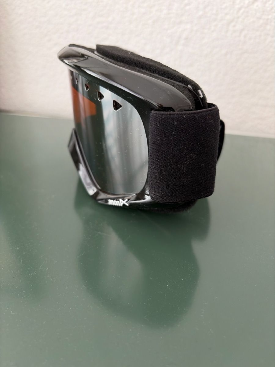 Occhiali & Lenti: Anon Skibrille – Usato da Zürich venduto da Vittelo 2