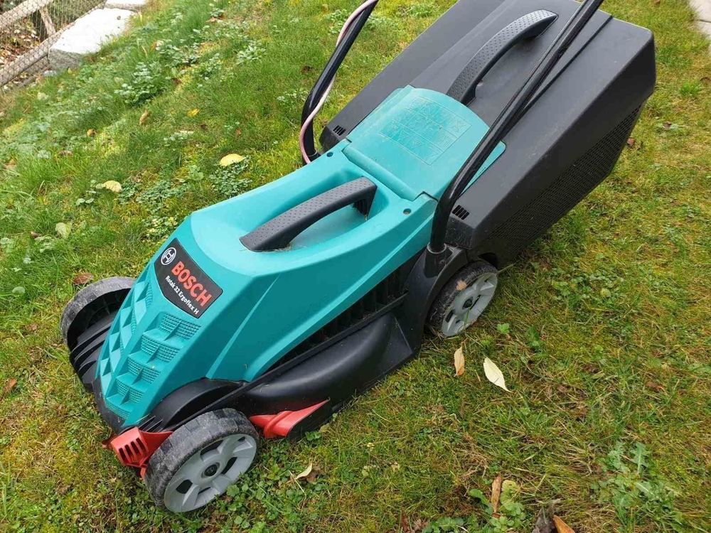 Bosch Elektro Rasenmäher Rotak 32 EF Kaufen auf Ricardo