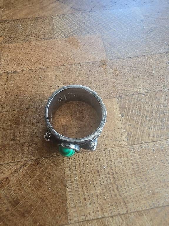 Gucci Anelli: Ring Gucci Silber Malachite Vintage Gr.60 – Usato da Oberdiessbach venduto da Beautiful-things 2