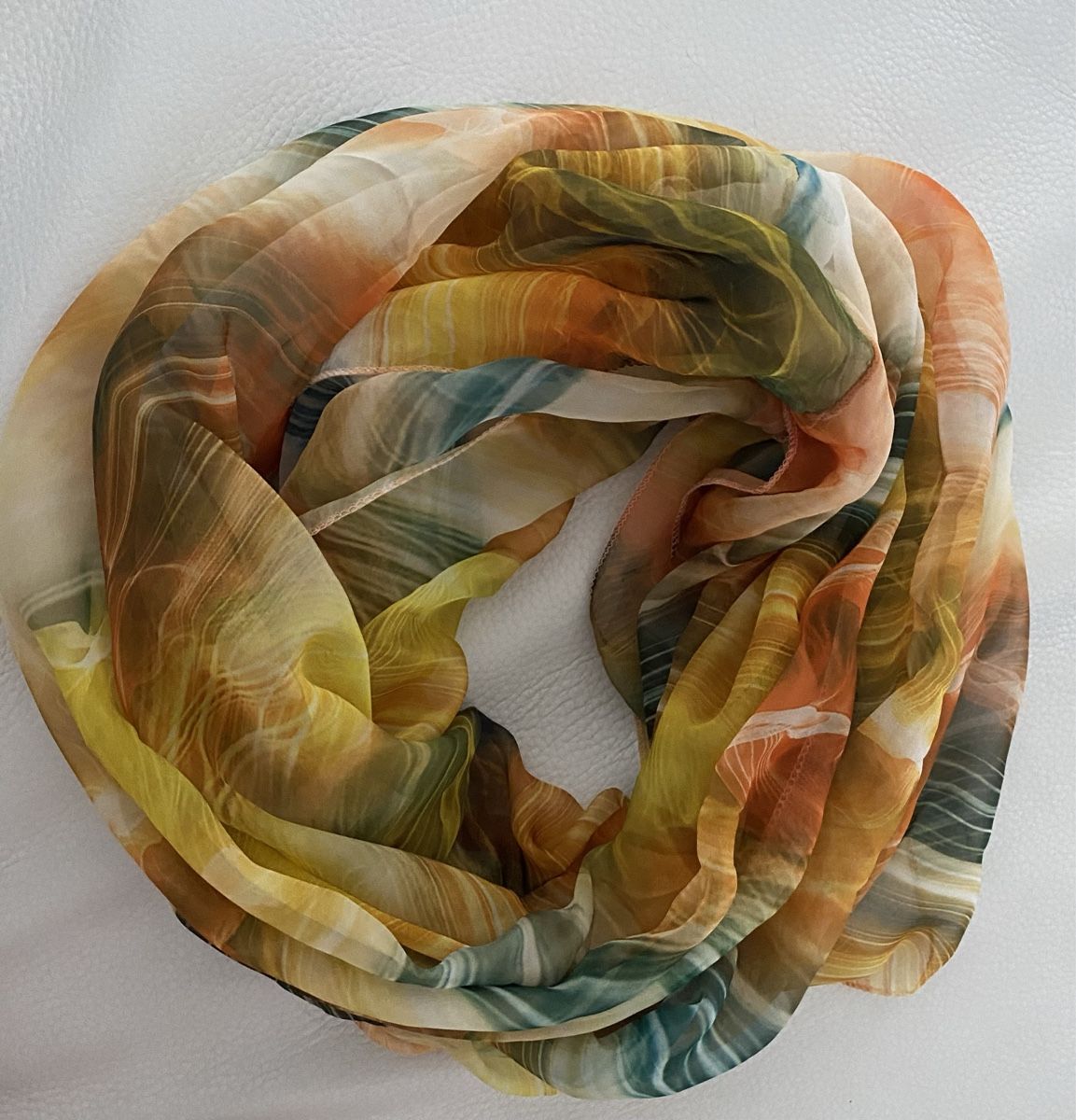 Foulards, Tücher & Schals: Schal aus 20% Seide 🌸 – Gebraucht aus Opfikon von Luis144 3