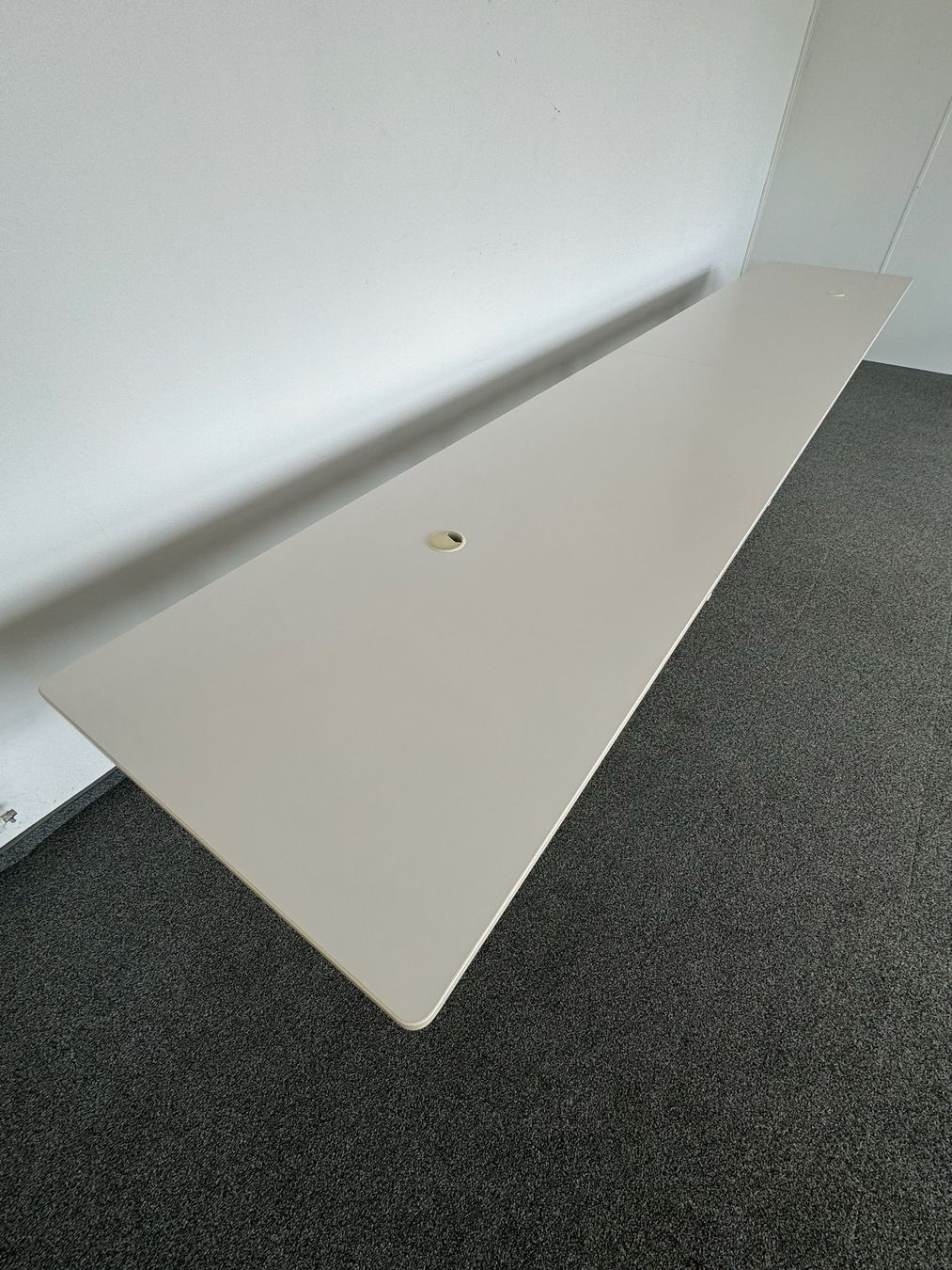 Tavoli: Vitra Joyn 2 Meet Sitzungstisch – Usato da Schönenwerd venduto da mcofficeshop 2