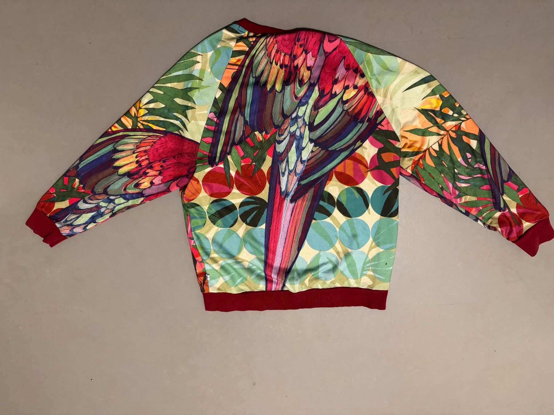 Pullover & Sweatshirts: Pullover Farm Rio Adidas Grösse S – Gebraucht aus Luzern von fer_68nv 1