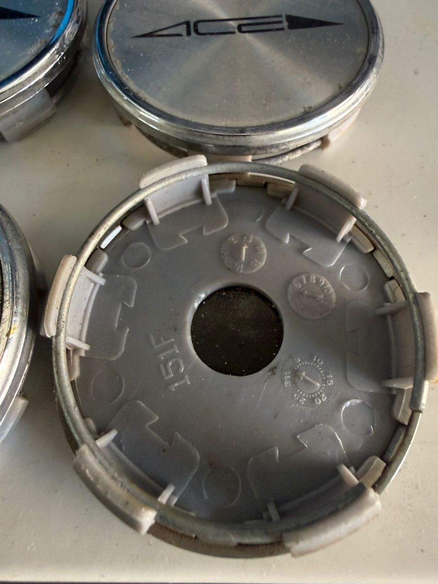 Alle Autoersatzteile: 4x ACE Wheels Nabendeckel Felgendeckel Silber – Gebraucht aus Sargans von lau_v652 1