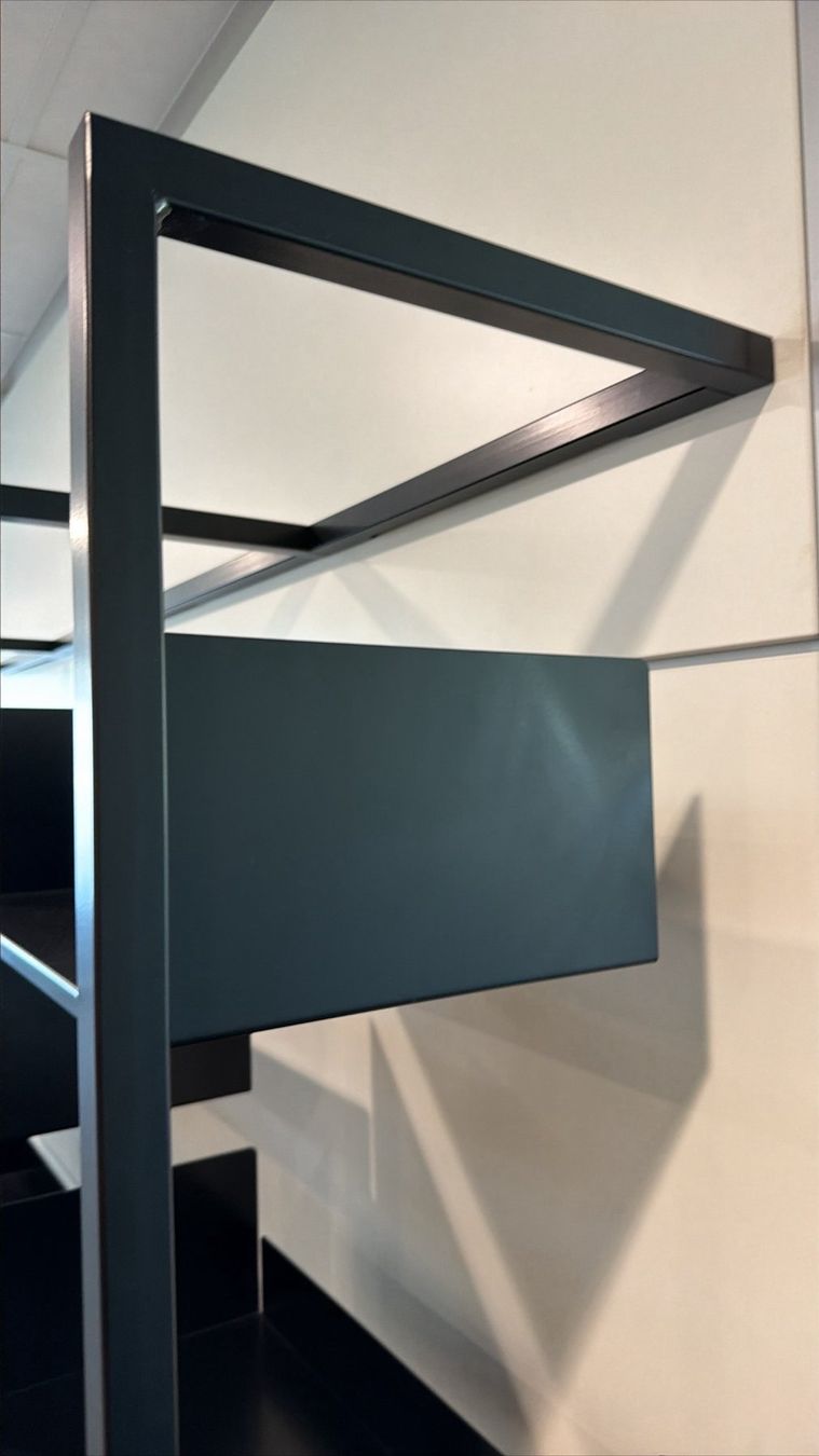 Regale: Regal Steelbox – Gebraucht aus Regensdorf von OfficeExperts 3