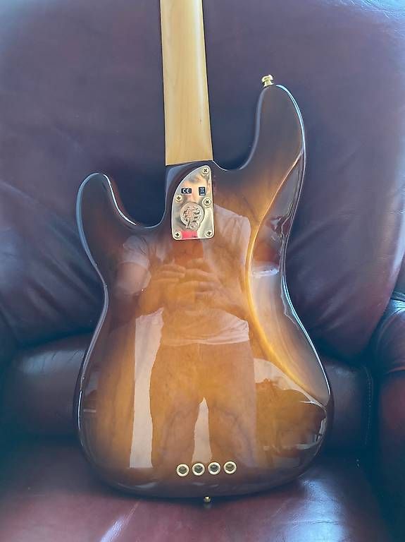 Fender Strumenti musicali: Fender 75th Anniversary Precision Bass | Édition Limitée| US – Usato da Carouge GE venduto da gui_5gtn 3