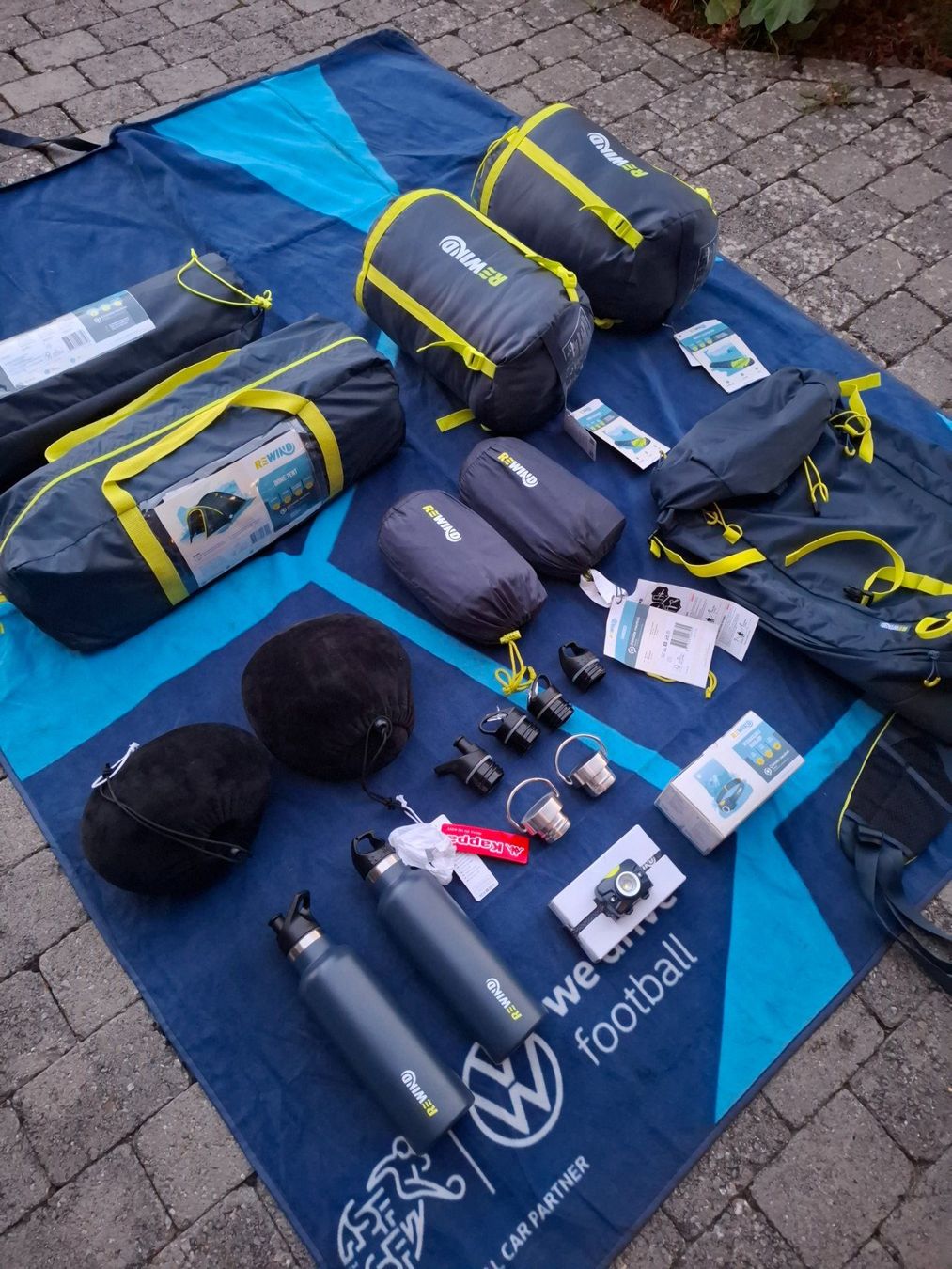 Zaini: Zelt / Rucksack / Camping Komplettpacket – Nuovo e nell'imballaggio originale da Alchenflüh venduto da Hady87 1