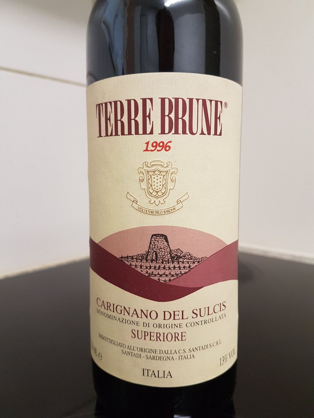 Vino: Terre  Brune  1996    Santadi – Nuovo (secondo la descrizione) da Grenchen venduto da poggione 1