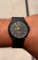 Casio Armbanduhren MW-240-1E2VDF