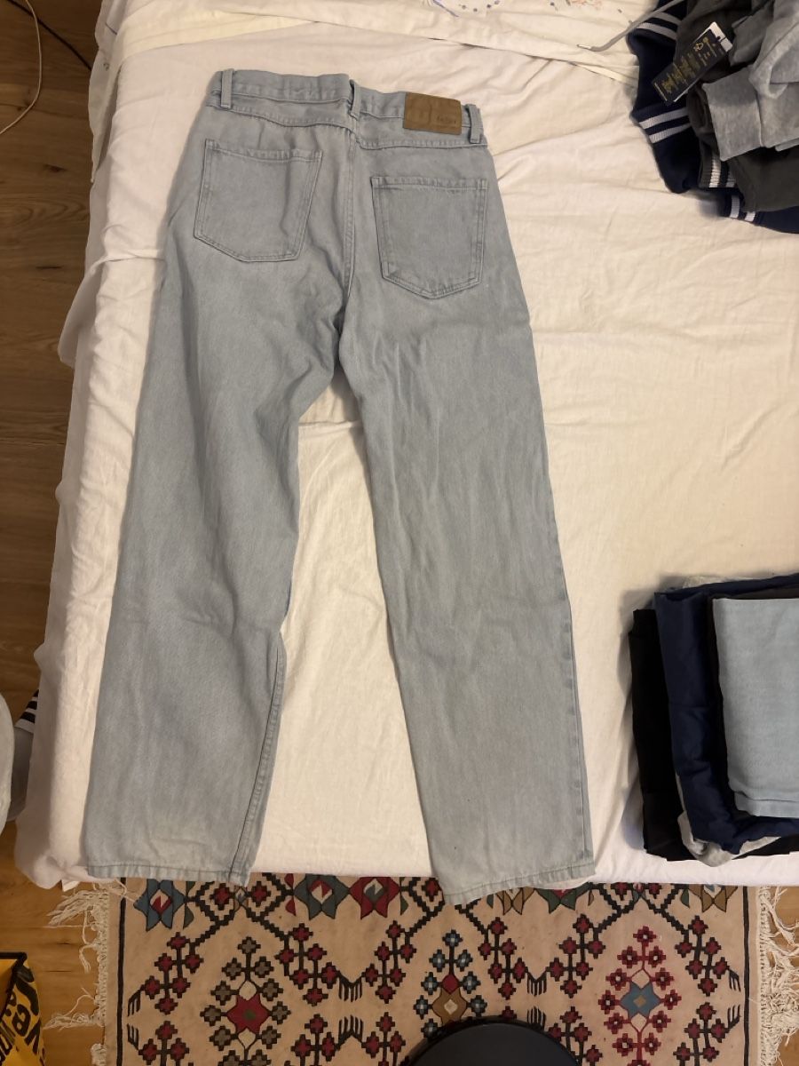 Jeans: Jeans FSBN Grösse 28/30 – Gebraucht aus Münchenstein von FlavioDe 1