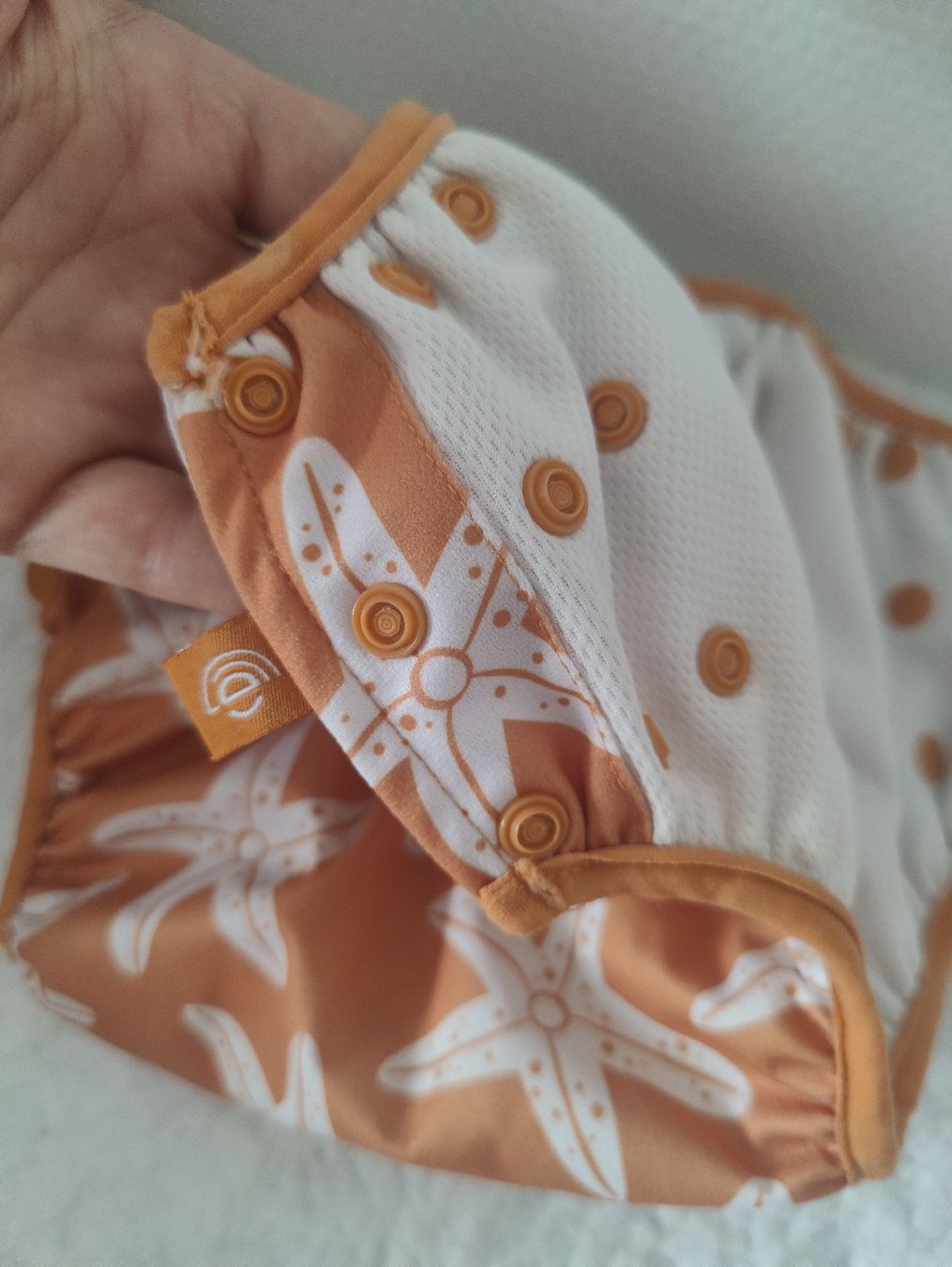 Costumi da bagno: Schwimmwindel Swim Essentials One Size Orange Seesterne – Usato da Zürich venduto da sof_f2ts 3