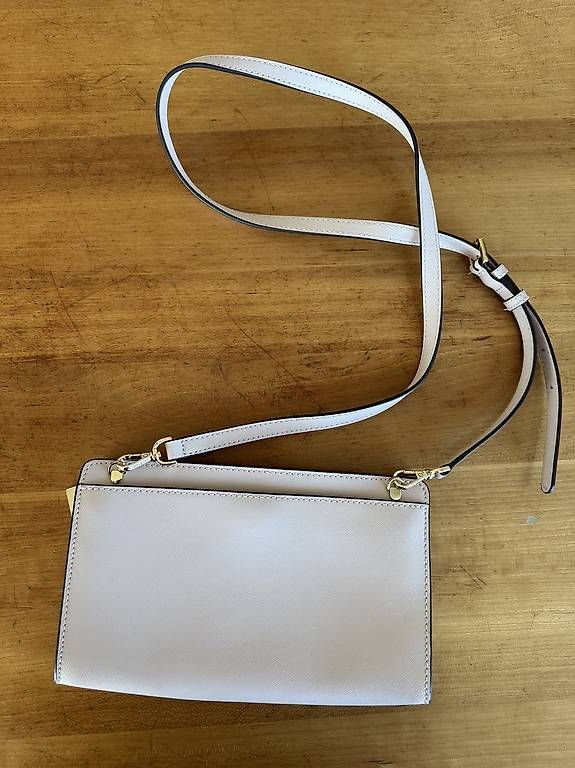 Taschen für Damen: Michael Kors Umhängetasche soft pink – Gebraucht aus Luzern von jul_p6fj 1