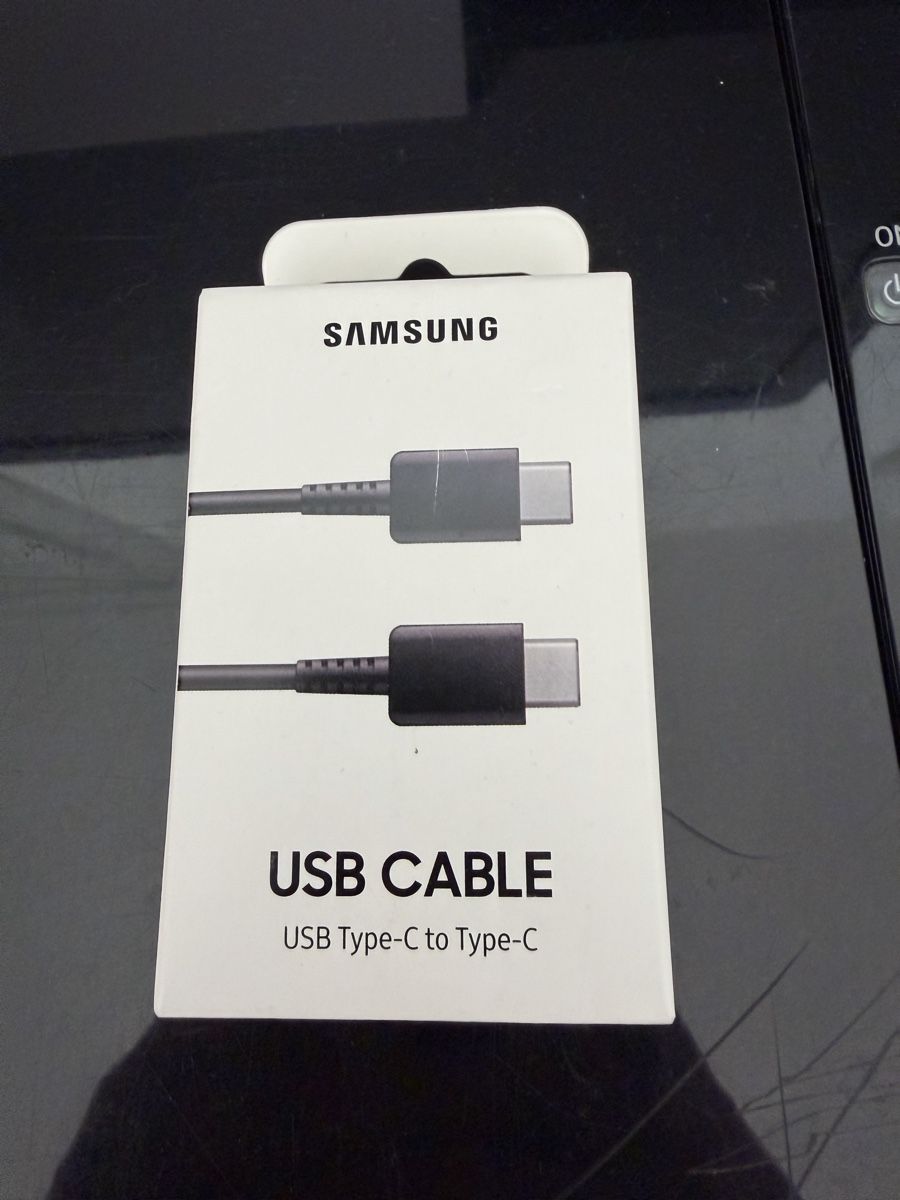 Samsung Cavi: Samsung USB-C Kabel, Neu, Originalverpackt – Nuovo e nell'imballaggio originale da Bern venduto da Elisa64