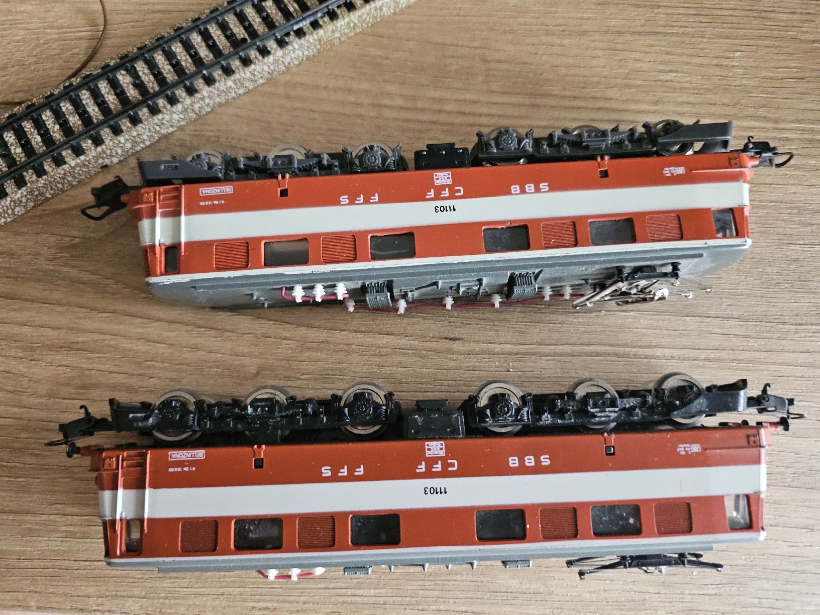 Lima Modelleisenbahnen: 2 LIMA Locomotive 11103 – Gebraucht aus Kreuzlingen von Diri9 4