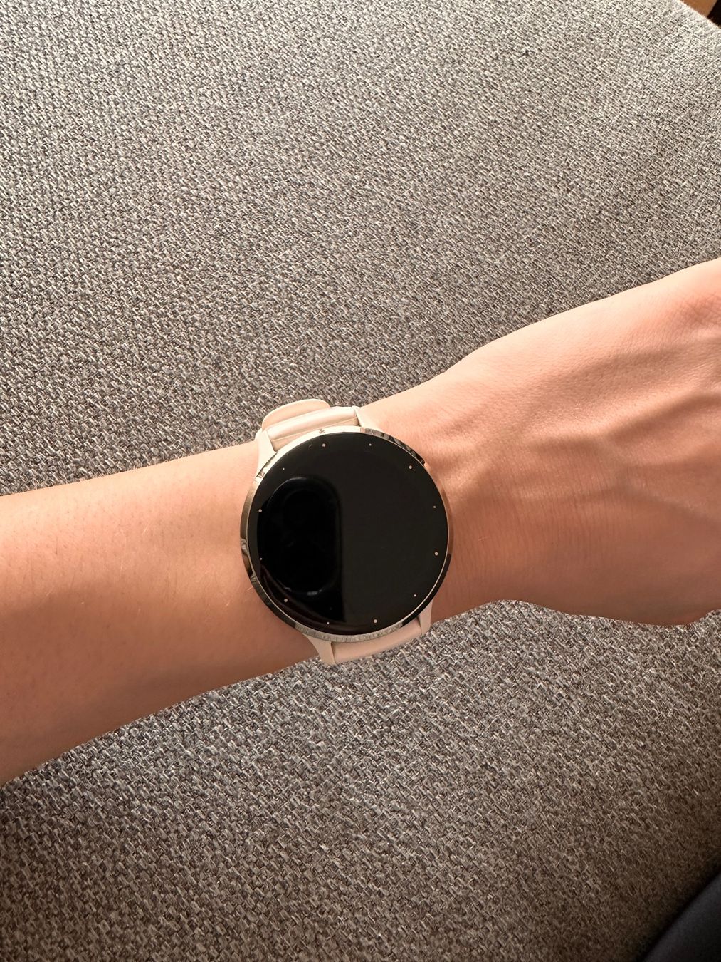Garmin Smartwatch: Garmin Venu3S Elfenbein/Softgold – Usato da Winterthur venduto da ste_758l 2