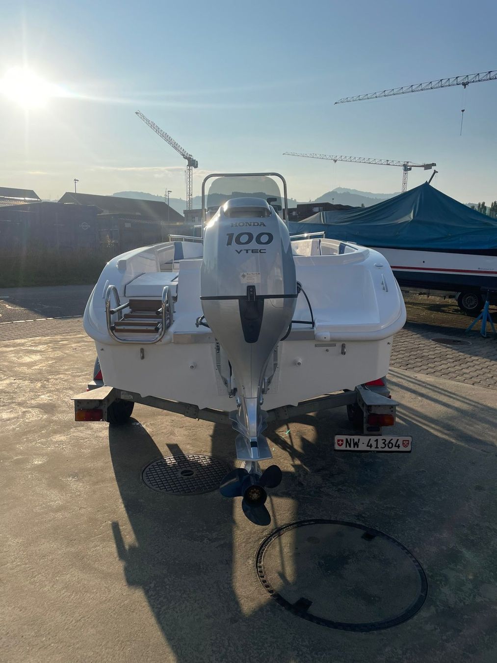Honda Barche: Motorboot mit Mittelkonsole – Nuovo (secondo la descrizione) da Kriens venduto da monte06 1