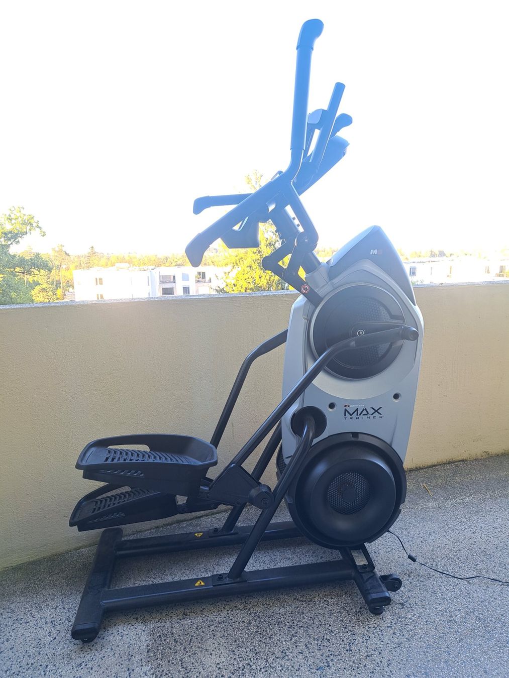Bowflex Vélos d'appartement: Bowflex Max Trainer M6 Ellipsentrainer / Crosstrainer – D'occasion à Zürich par normakarina84