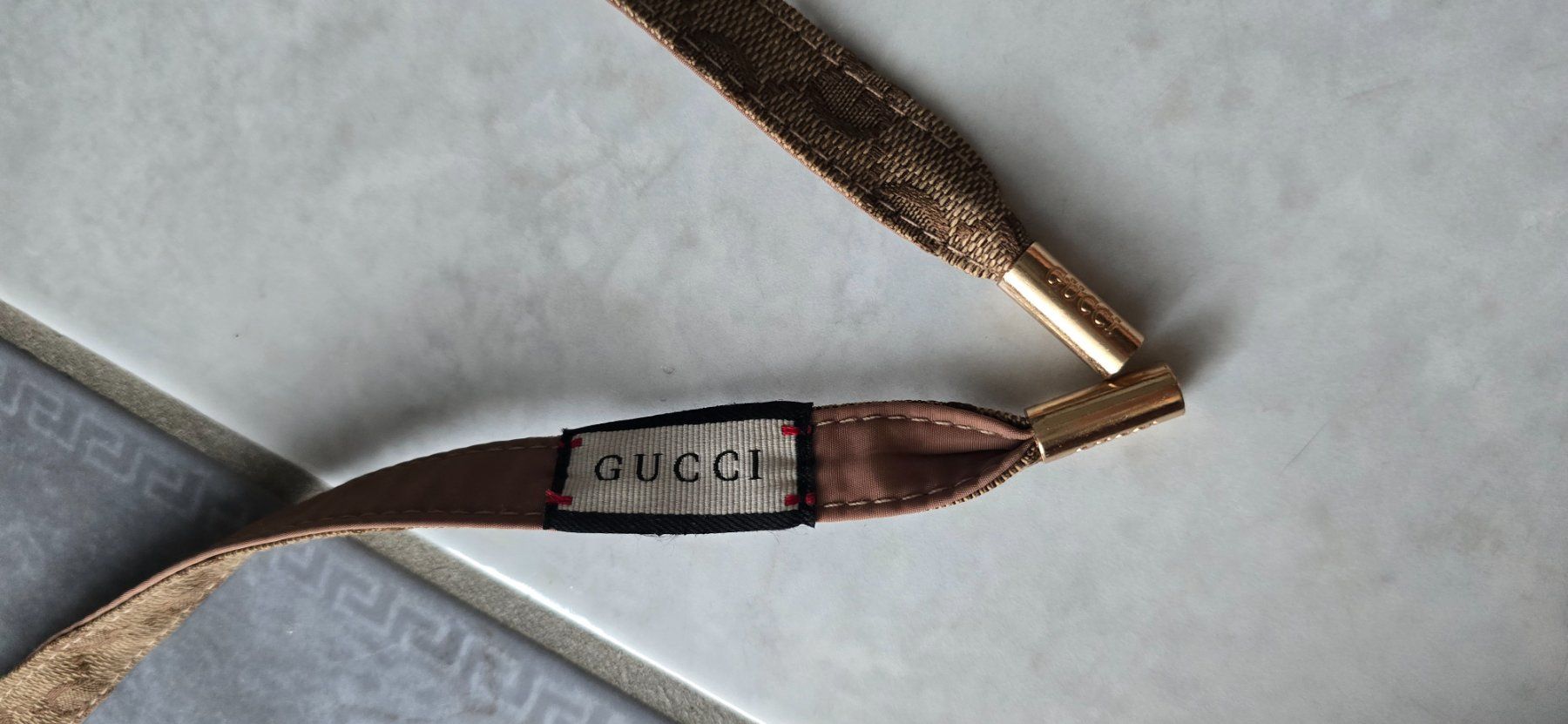 Gucci Copricapi, berretti & cappellini: Gucci bucket hat reversible – Usato da Oberglatt ZH venduto da ros_w89m 5