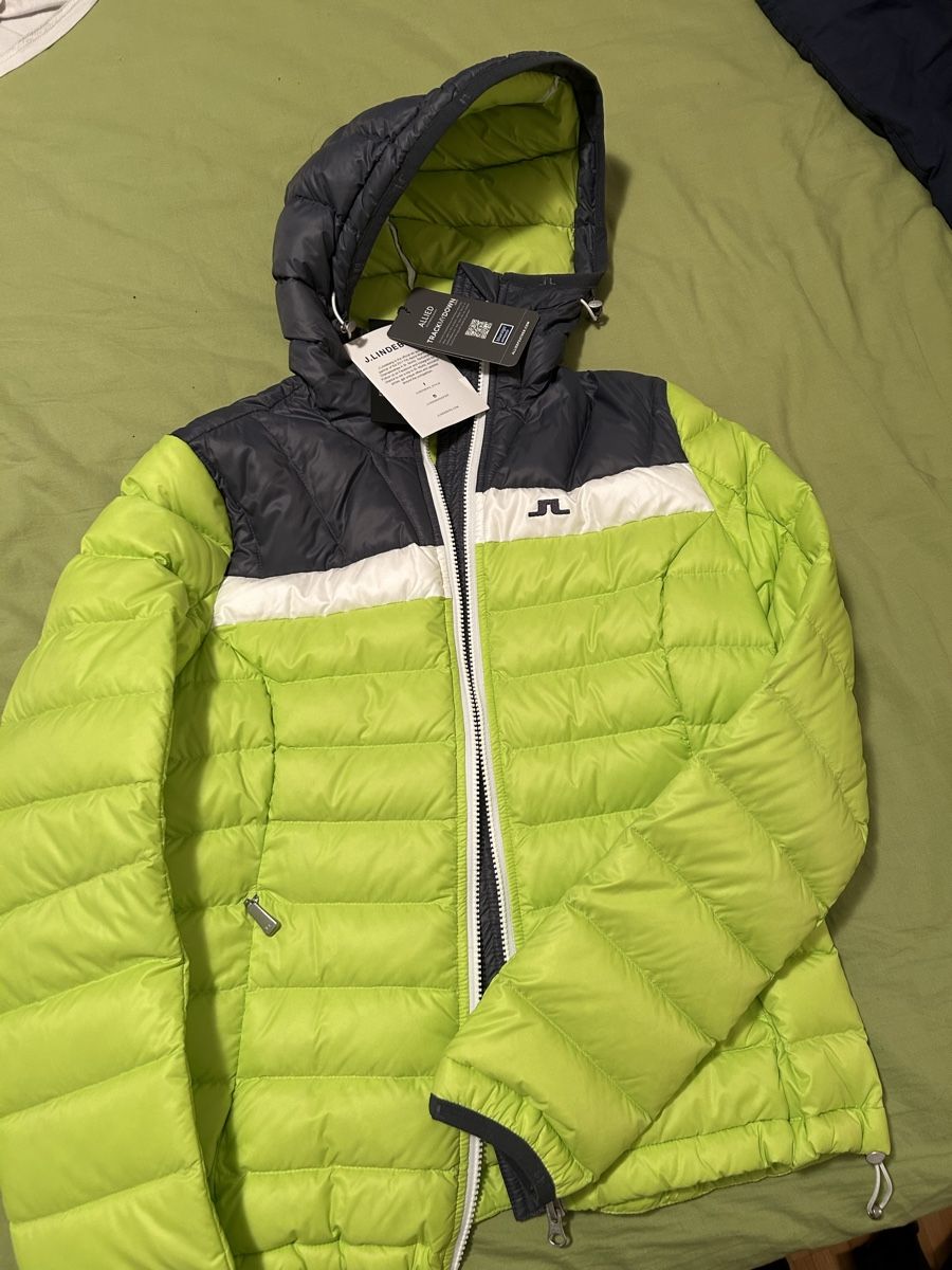 Lindeberg Giacche: J. Lindeberg Daunen Jacke M – Nuovo (secondo la descrizione) da Zürich venduto da whitelily
