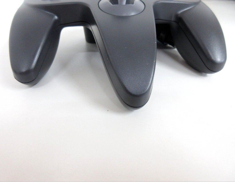 Nintendo Controller: NINTENDO 64 CONTROLLER (JAP) - BLACK - MIT SCHACHTEL – Nuovo (secondo la descrizione) da Spiegel b. Bern venduto da Natix 8