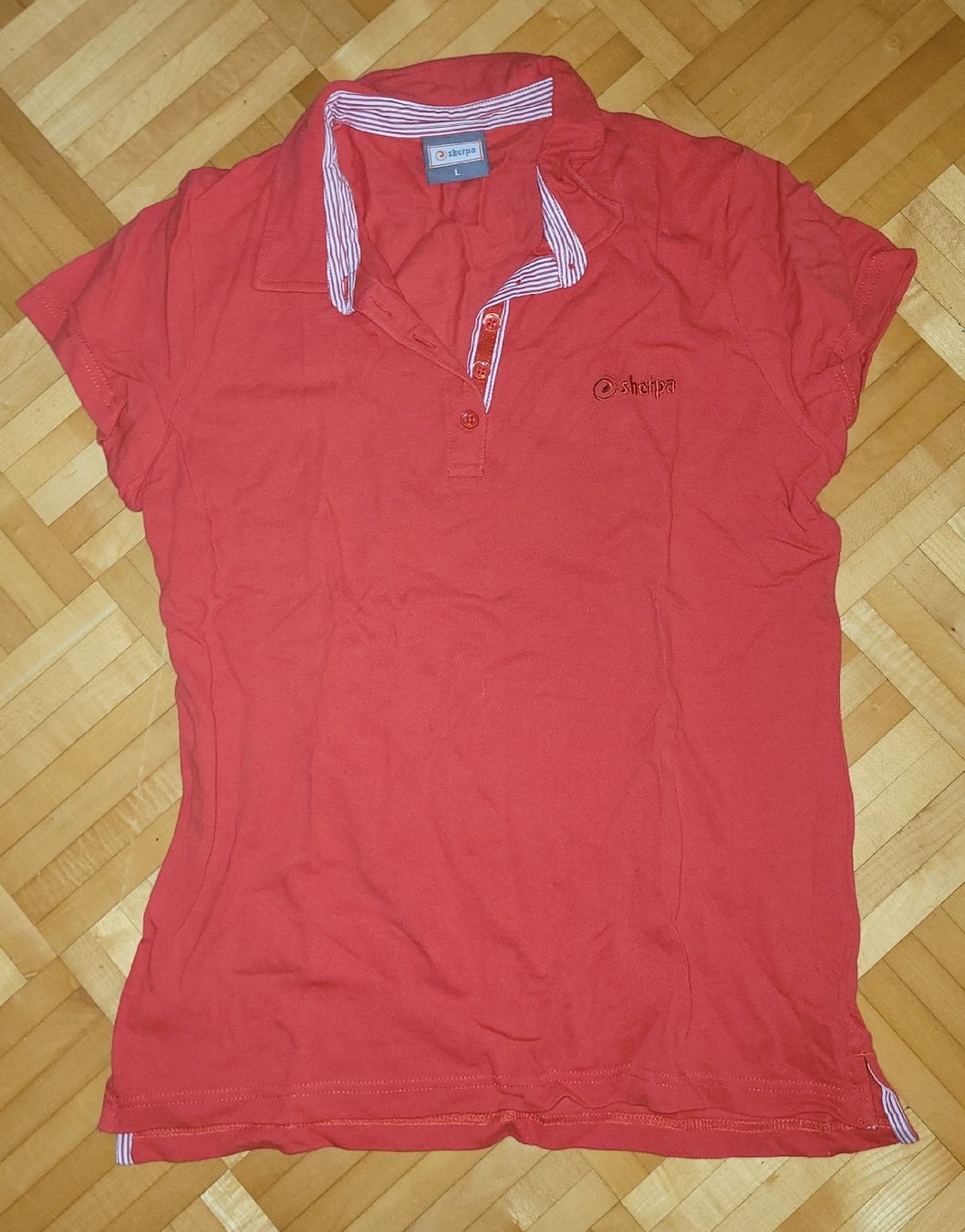 Magliette Polo: 52. Polo Sherpa rouge, taille L – Usato da Villars-sur-Glâne venduto da m66_dch5