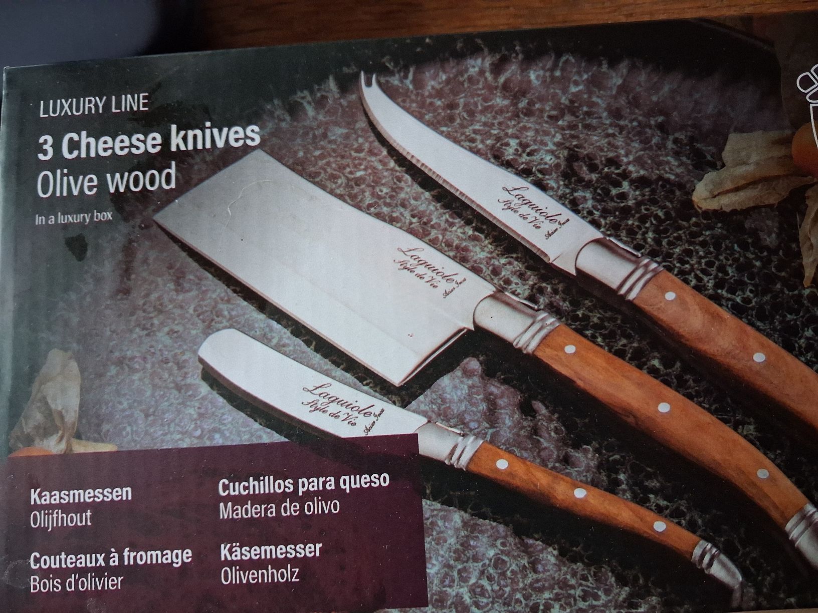 Coltelli: 3 Käsemesser mit Box Neuware – Nuovo (secondo la descrizione) da Eggiwil venduto da Nety07