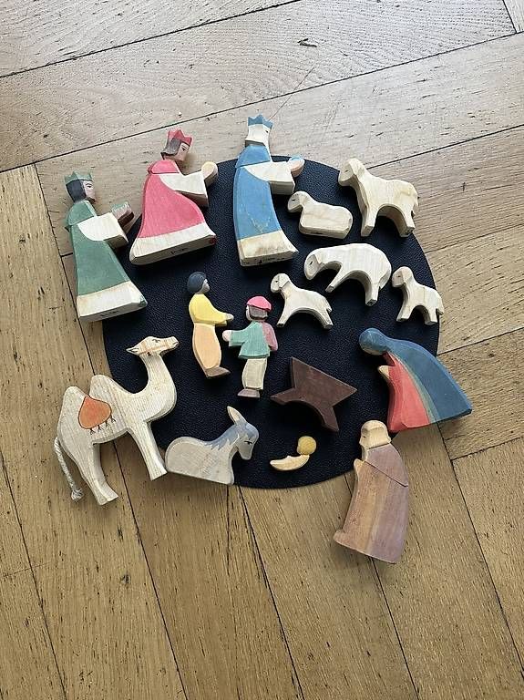 Figurines: Ostheimer Figuren / Krippenfiguren / Krippe – D'occasion à Zuerich par Tozde 2