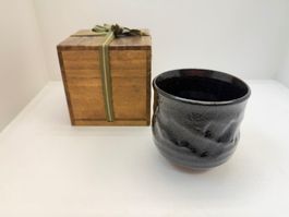 Teeschale Japan Chawan Keramik-  20. Jh. „Raku"