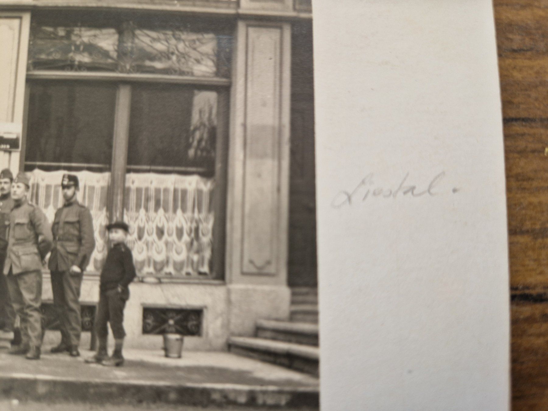 Cartoline postali: Ansichtskarte 1. Weltkrieg Geschäft Liestal (?) – Usato da Mörschwil venduto da aik_x8mc 1