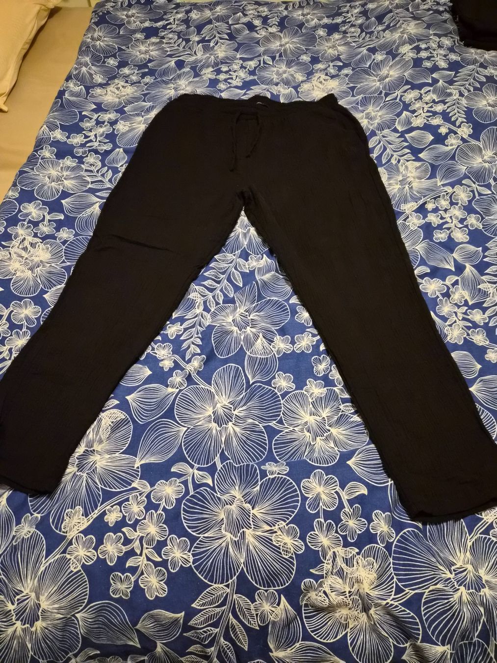 Pantaloni: Sommerhose   gr44 – Nuovo (secondo la descrizione) da Dietikon venduto da Eleda