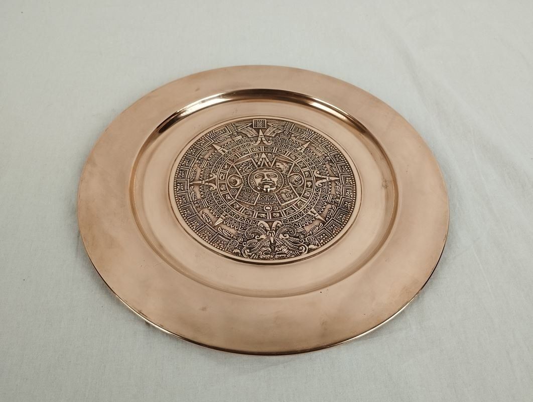 Tutte le decorazioni: Kupferteller mit Mayakalender-Sujet – Usato da Schübelbach venduto da Restwert_Schubelbach
