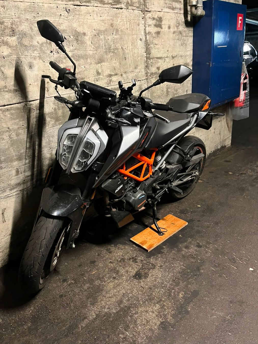 KTM Strada: KTM Duke 125cm³ DEFEKT! – Difettoso da Zollikofen venduto da Martindns 4