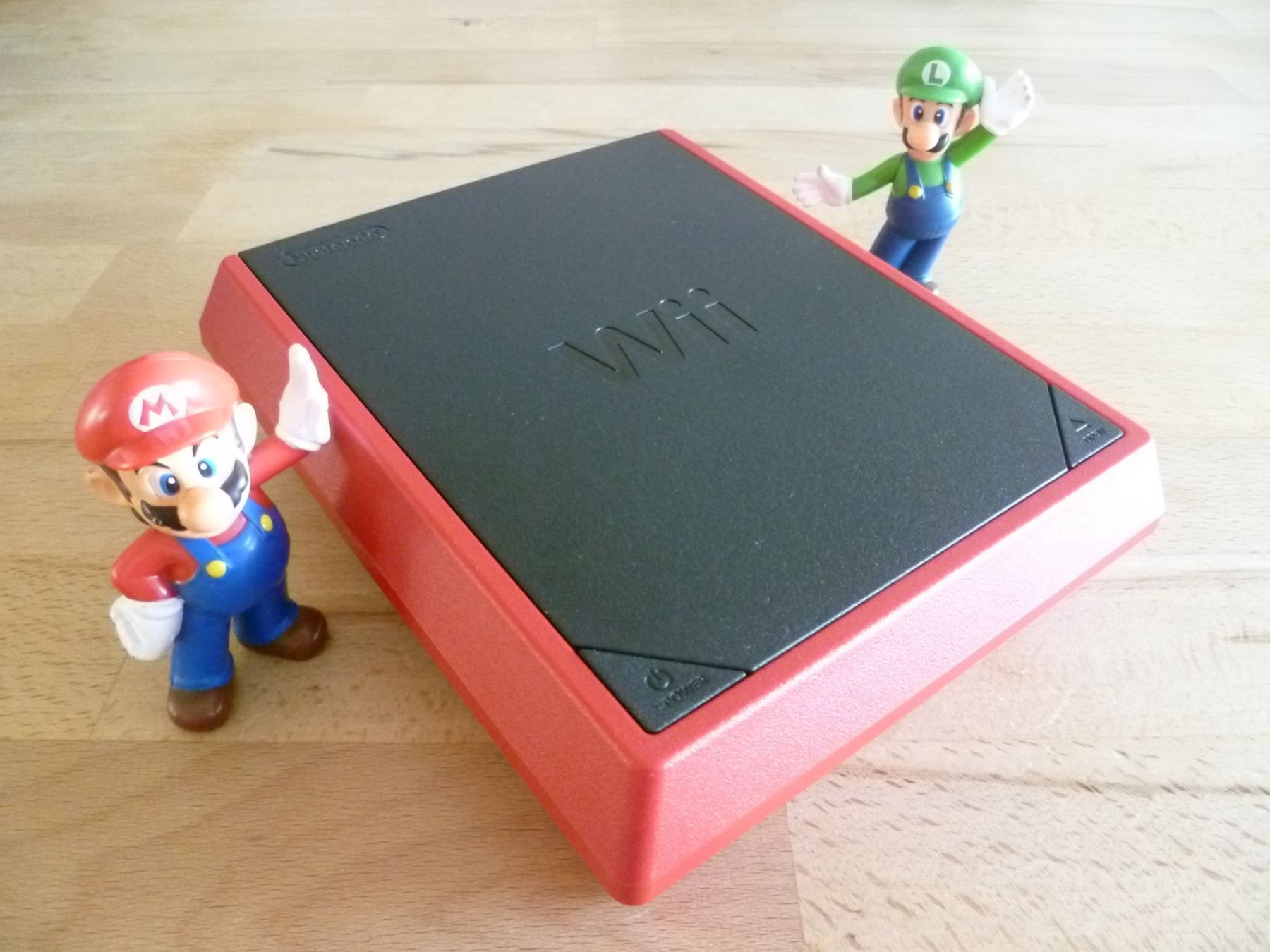 Nintendo Console: Nintendo Wii Mini ohne Zubehör – Usato da Thalwil venduto da ranx