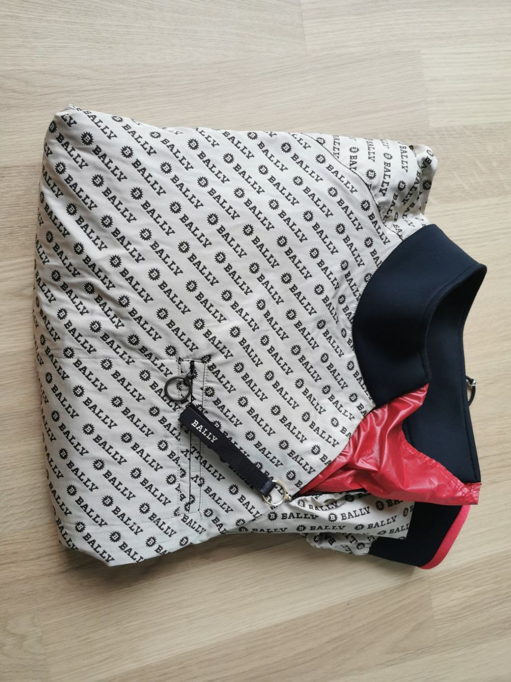 Vestes: Bally Windbreaker – D'occasion à Luzern par larissa_n