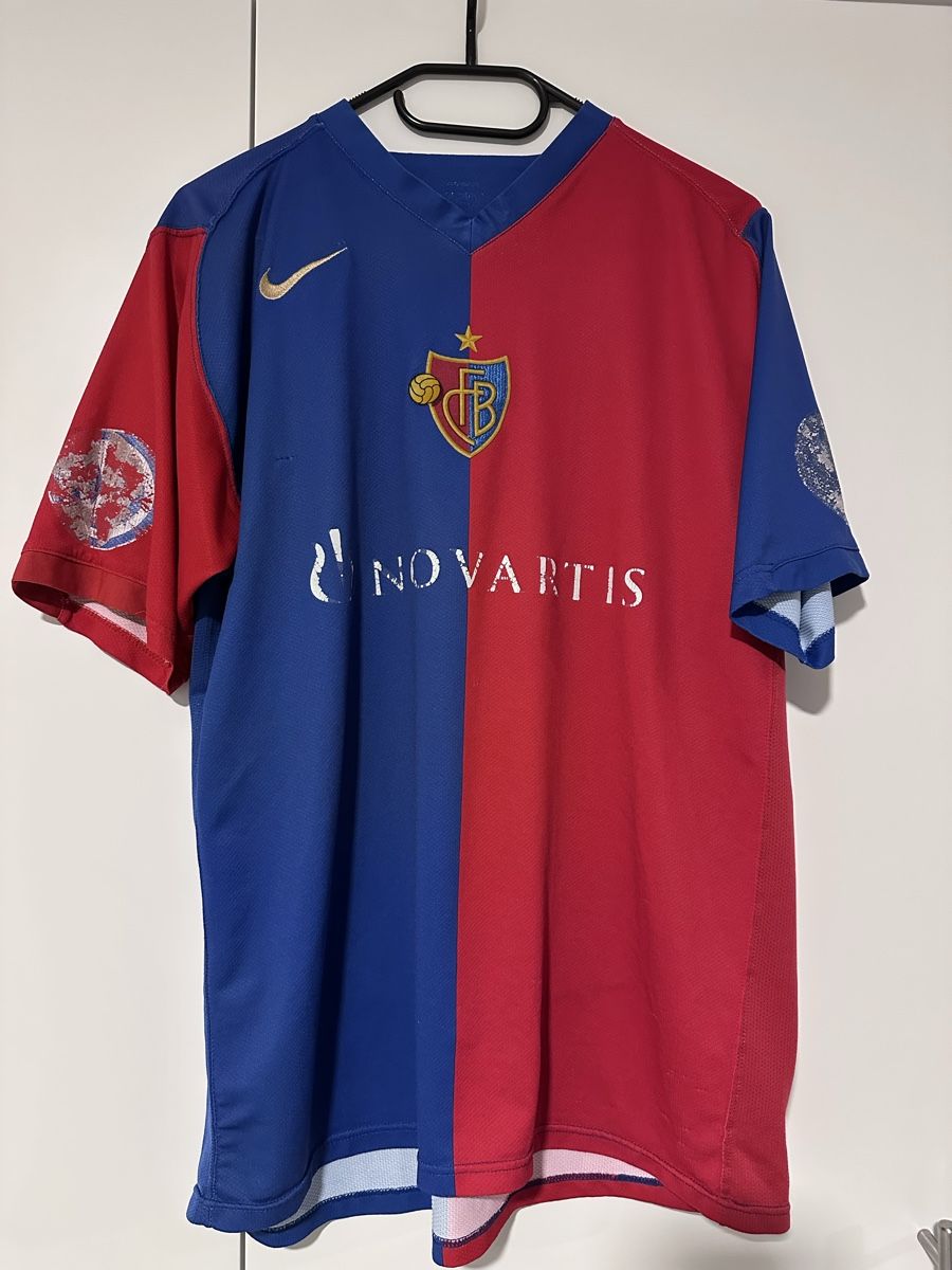 FC Bâle Maillots de corps & Pantalons: FC Basel Trikot – D'occasion à Grellingen par Faebu7 2