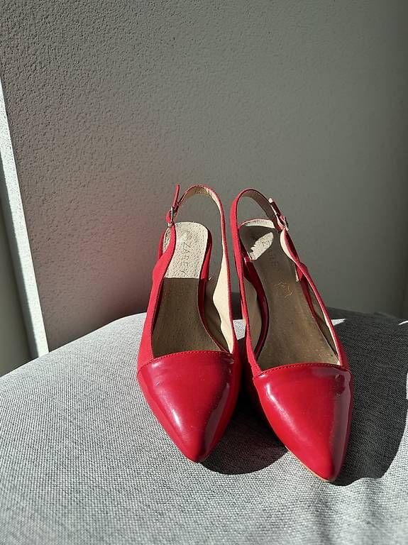 Scarpe da donna: Pumps Gr. 37 aus Leder  – Usato da Zürich venduto da hoiliaaa 2