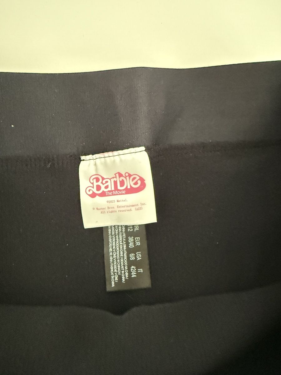 Hosen: Barbie Shorts schwarz Grösse 38 – Gebraucht aus Giswil von Ody2 1