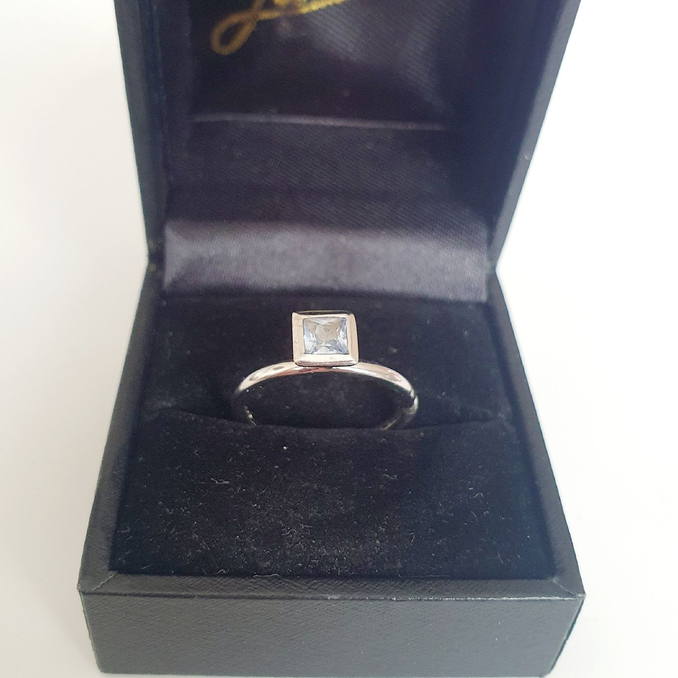 Bagues: Ring Silber 925 mit hellblauem Stein Grösse 16,2 mm – D'occasion à Kreuzlingen par Wunderkiste123 8