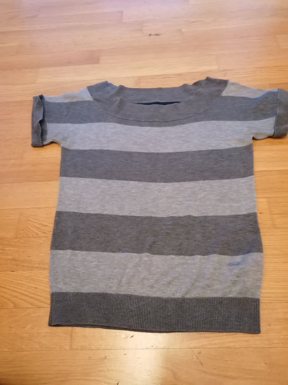 Tommy Hilfiger Maglioni & Felpe: Tommy Hilfiger Damen Pulli Gr.S – Nuovo (secondo la descrizione) da Bettlach venduto da Tradenet100