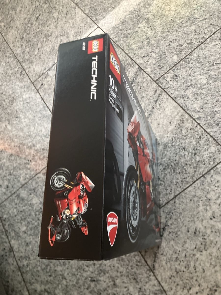 Lego Kit di costruzioni: LEGO Technic 42107 Ducati Panigale V4 R neu – Nuovo e nell'imballaggio originale da Freienbach venduto da Lordmoli 3