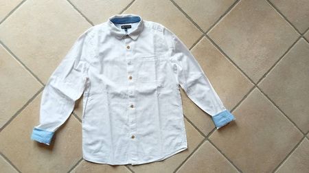 Chemise blanche manches longues / 152
