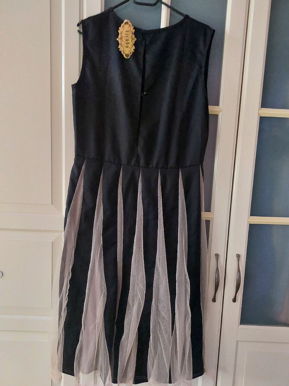 Kleider: Kleid – Neu (gemäss Beschreibung) aus Dietlikon von Asany