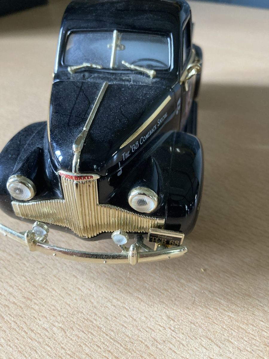 Voitures modèles: Elvis Auto – D'occasion à Niederuzwil par Miami1999 3