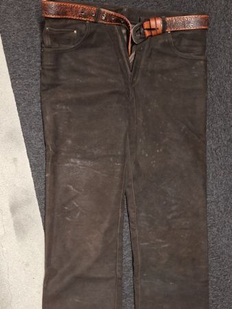 Herren Lederhose braun Grösse 44 mit Gürtel