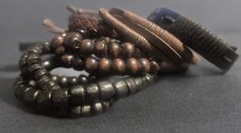 Lotto bracciali uomo marroni